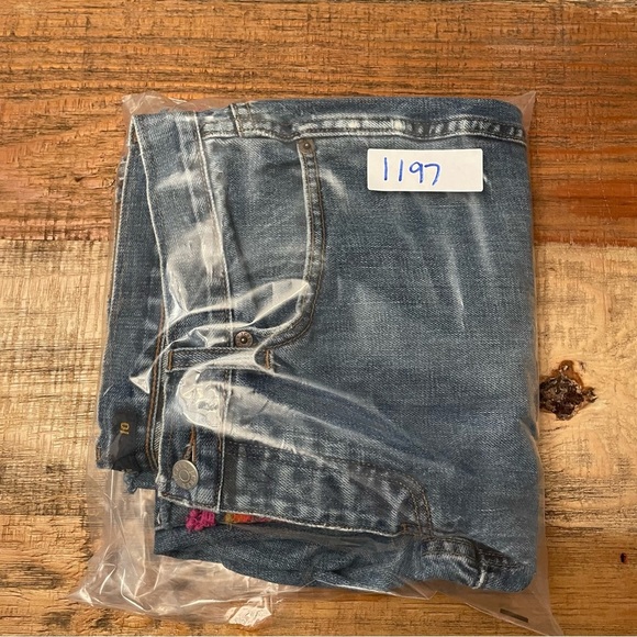 J.Crew Denim Boot Crop Jean In Frayed Hem embellished Womens Size 10 - Picture 16 of 16